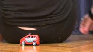 Six toy car buttcrush