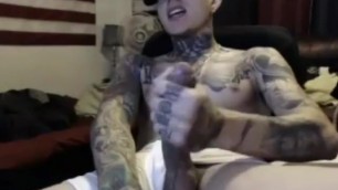 Straight tattoo guy blowing huge load yummy