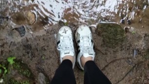 Hiking with Adidas Superstar