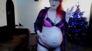 Pregnant Nikole Smoking and Hot Belly Button Outie