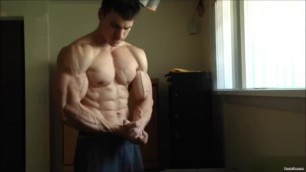 Young muscle hunk worship 2